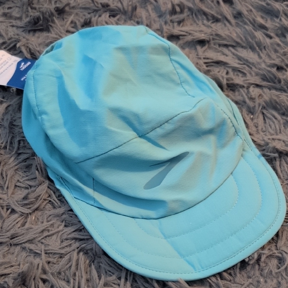 Brooks Running Lightweight Packable Hat OS blue